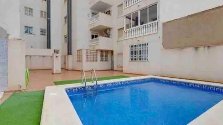 Apartamento Centrico Torrevieja Bagian luar foto
